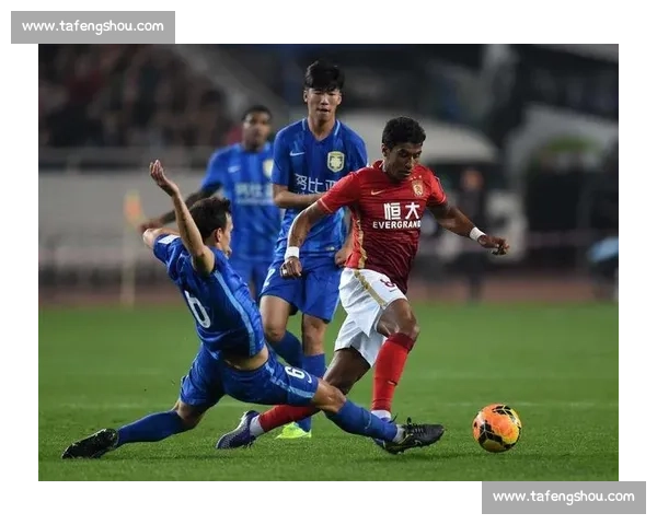 以恒大对阵柏太阳神经典比赛视频回顾激情时刻全解析战术细节深度解读